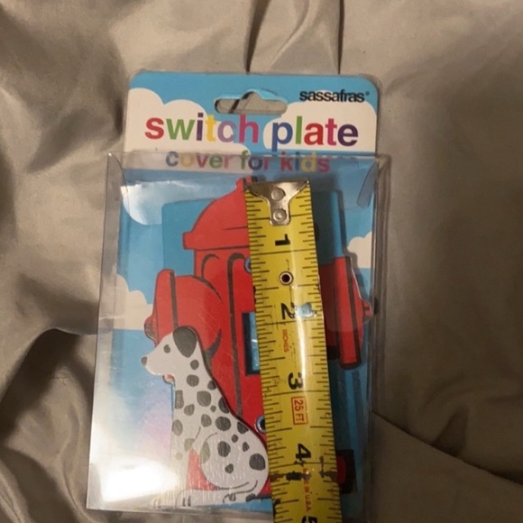 Red fire hydrant light switch cover - Picture 3 of 3